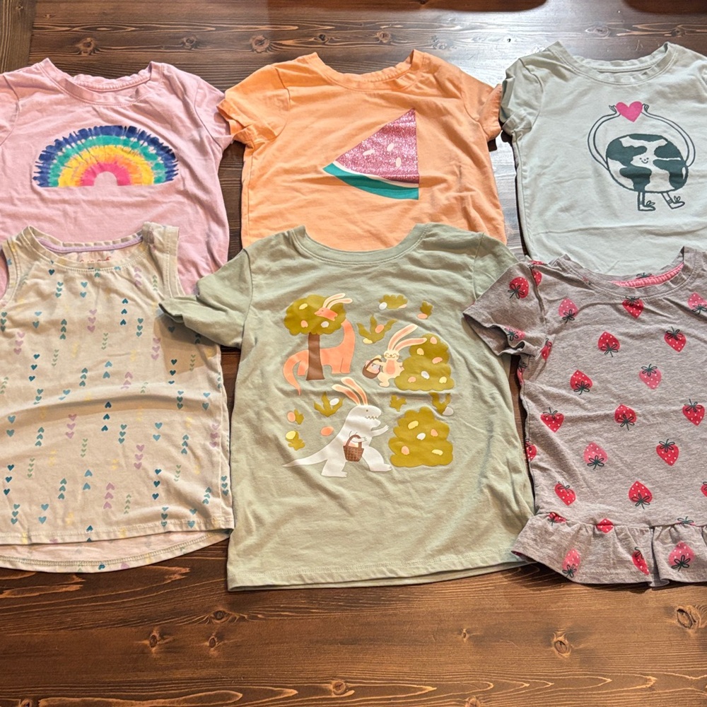 Set of 6 Cat and Jack 5T Colorful Kids' Graphic T-Shirts